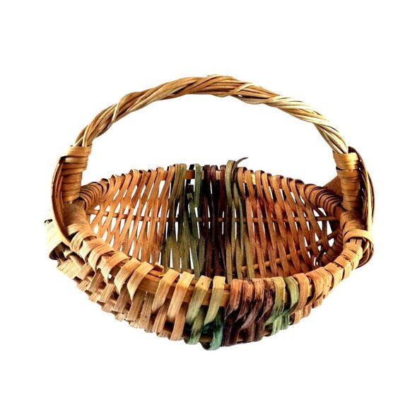 Primitive Handwoven Wicker Butt Basket With Handle-Some Loose Wicker Threads - Picture 4 of 13